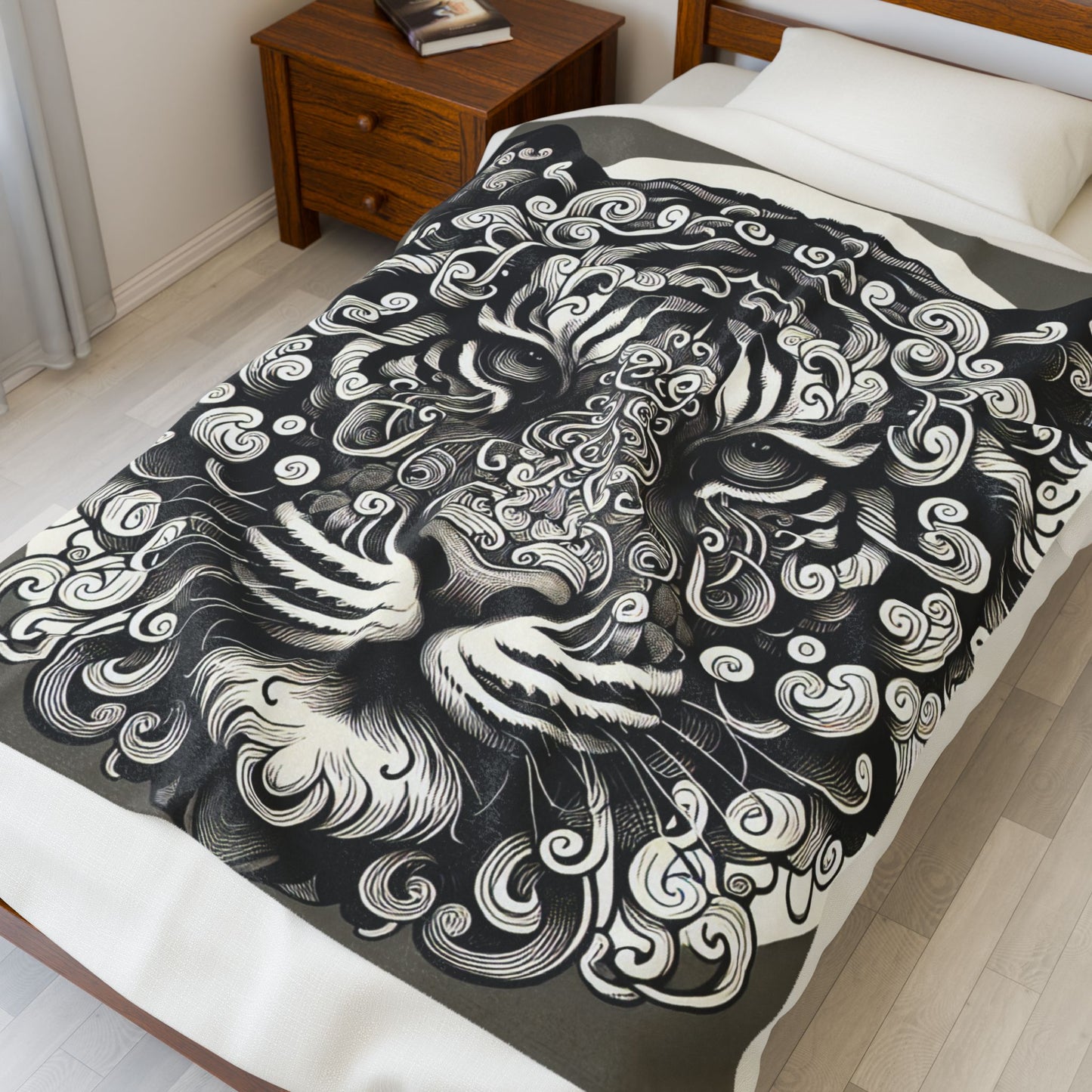 Tiger's Intricacy - Plush Blanket