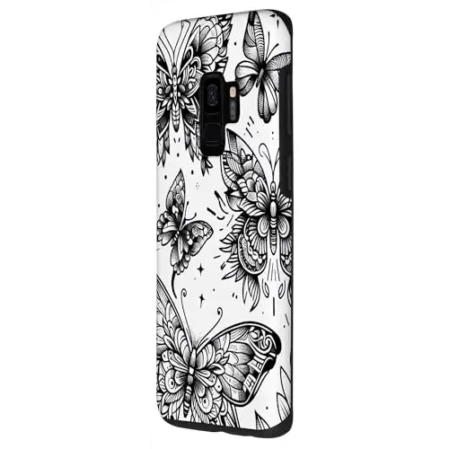 Monochromatic Butterfly Pattern: Harmony of Forms