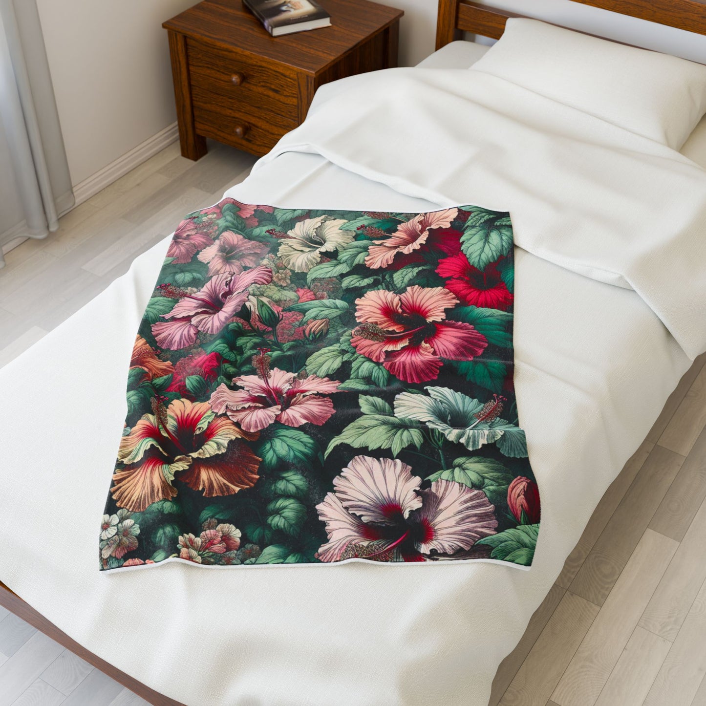 Floral Abundance - Plush Blanket