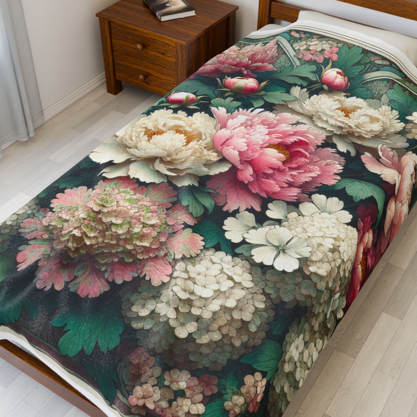 Botanical Opulence- Plush Blanket