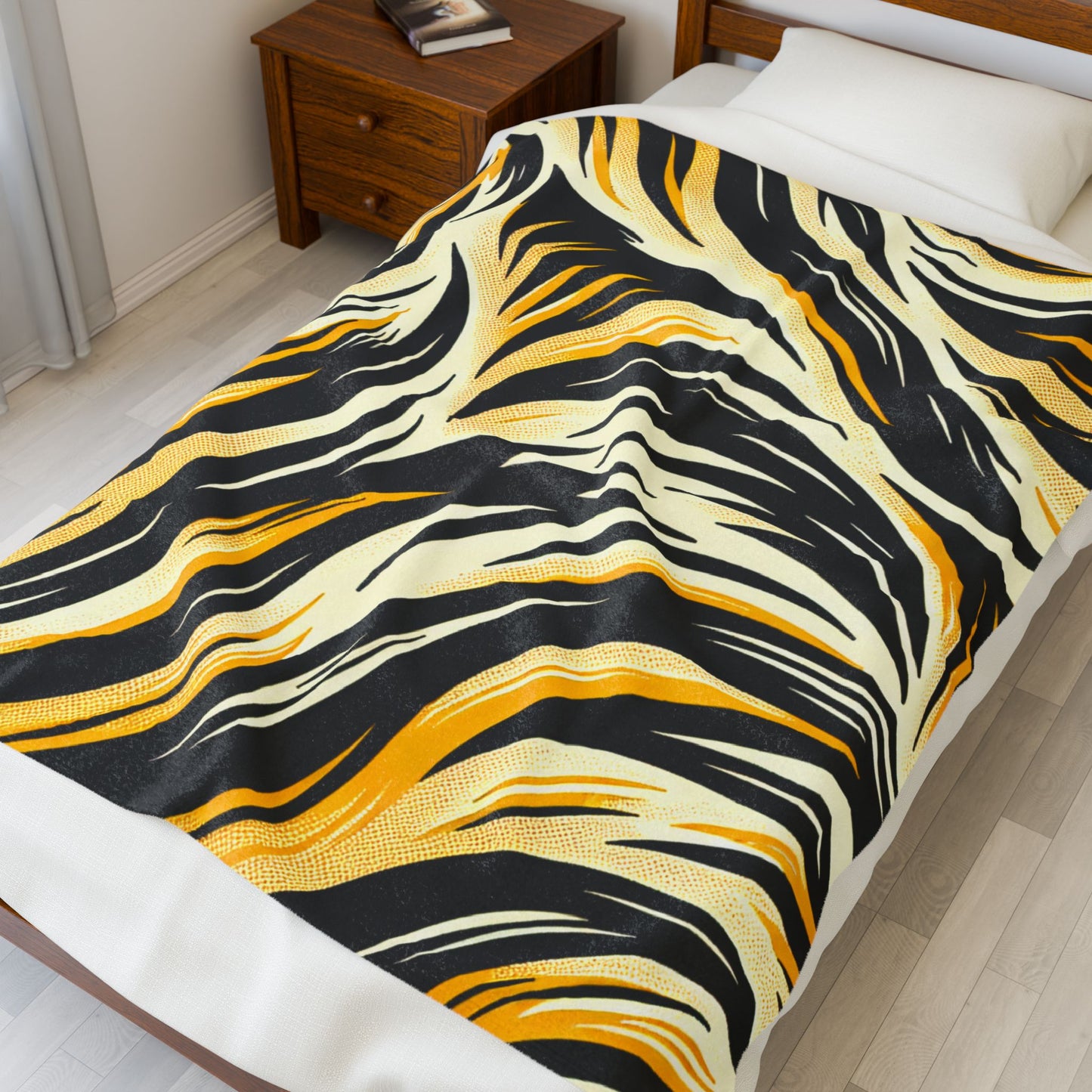 Flowing Energy - Plush Blanket