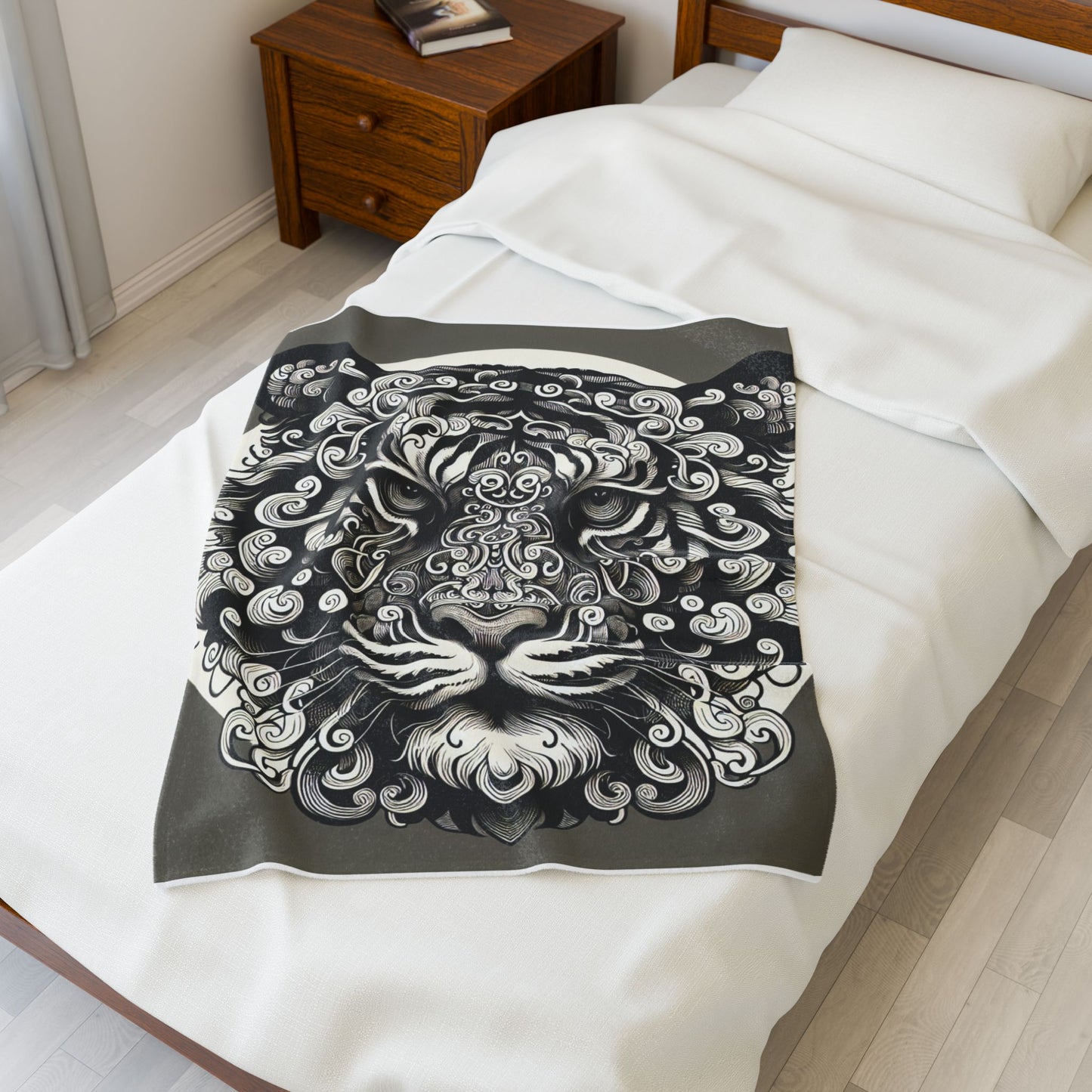 Tiger's Intricacy - Plush Blanket