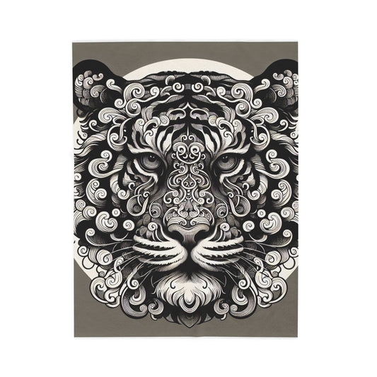 Tiger's Intricacy - Plush Blanket