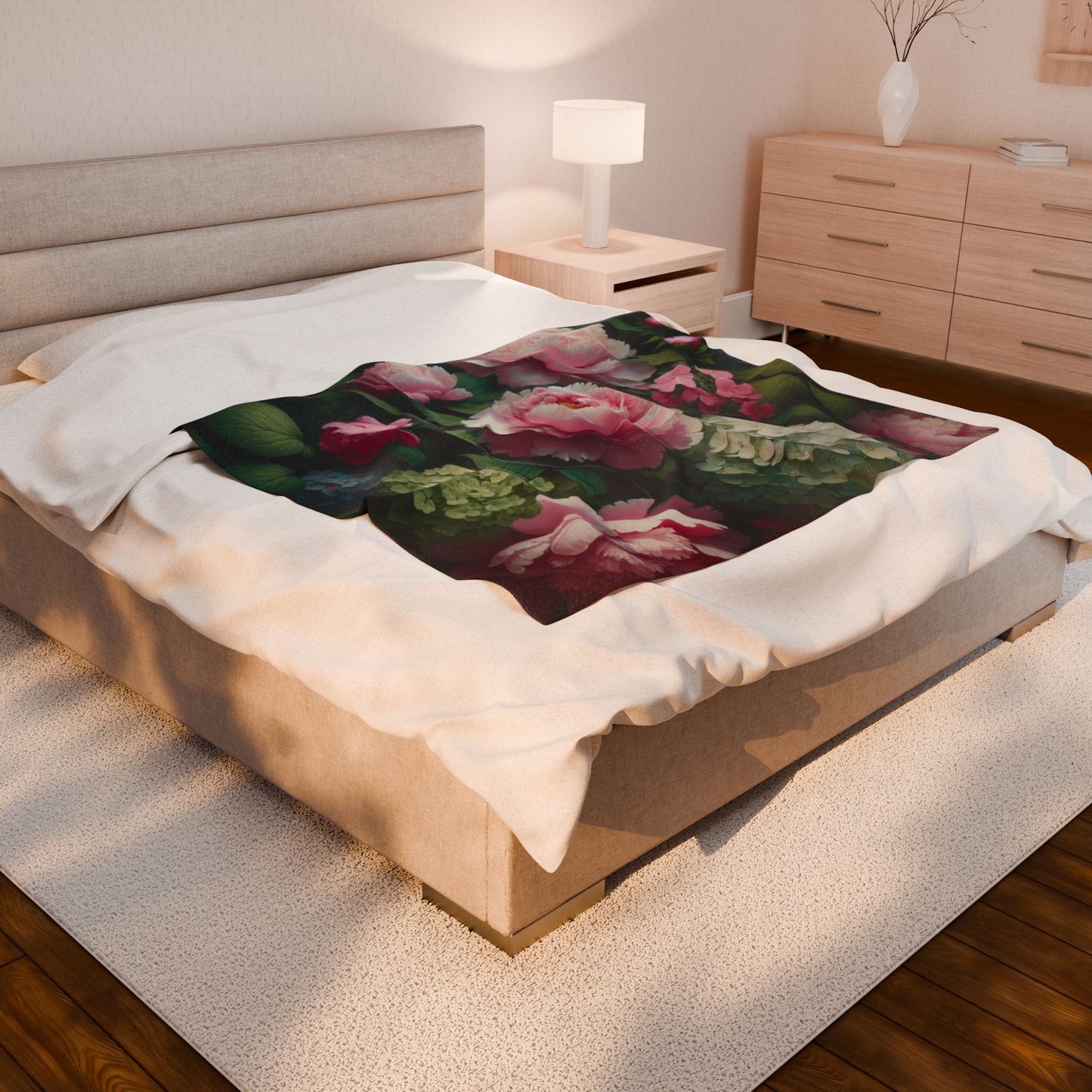 Bountiful Blooms - Plush Blanket