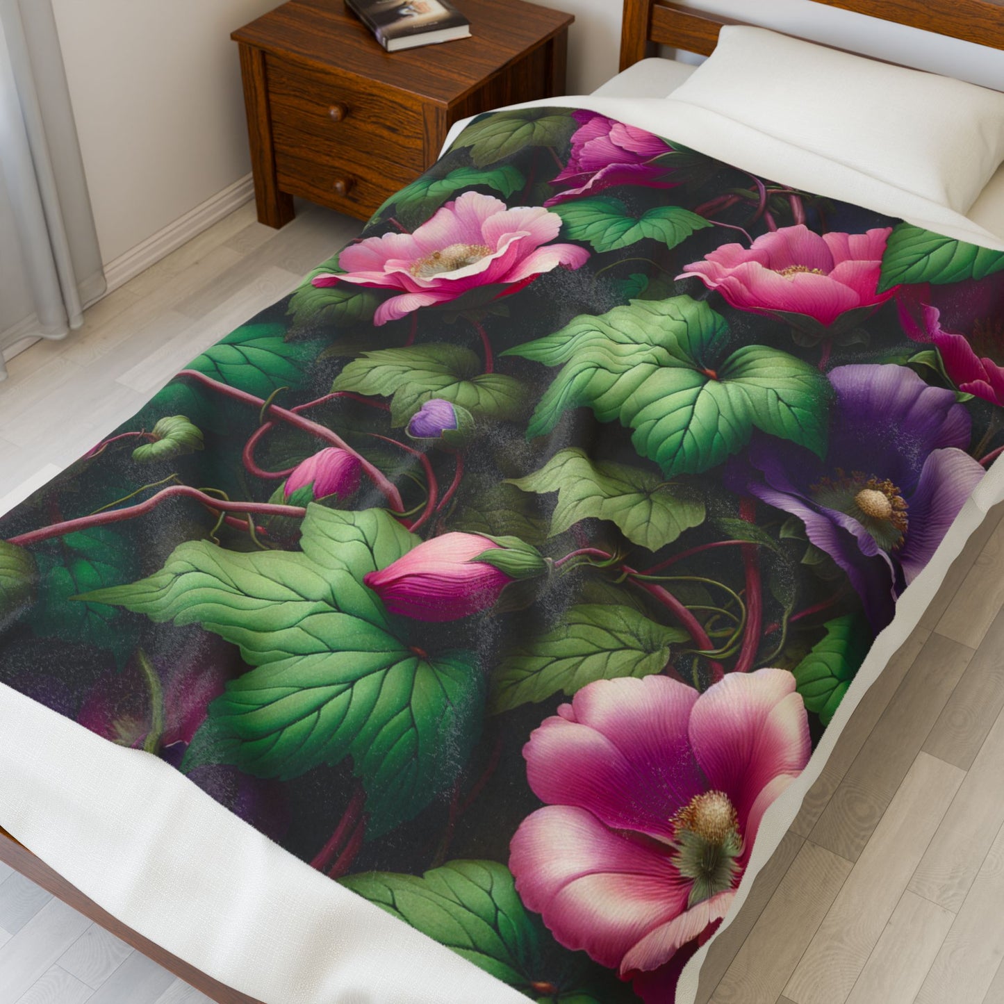 Floral Abundance - Plush Blanket