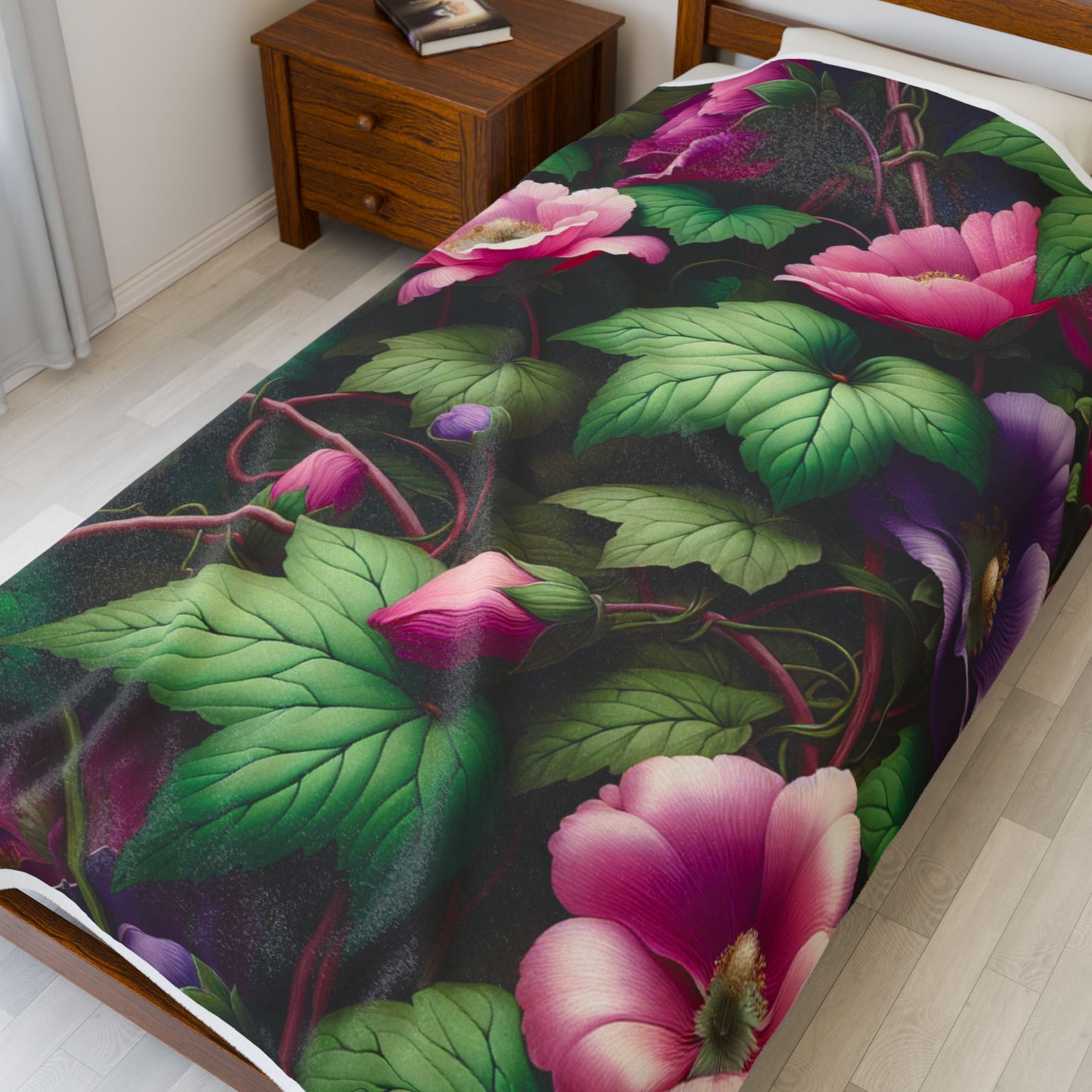 Floral Abundance - Plush Blanket