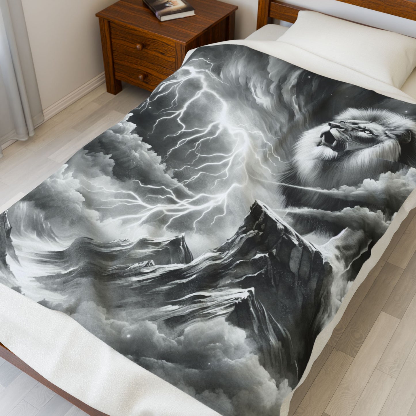 Majestic Roar of the Storm - Plush Blanket